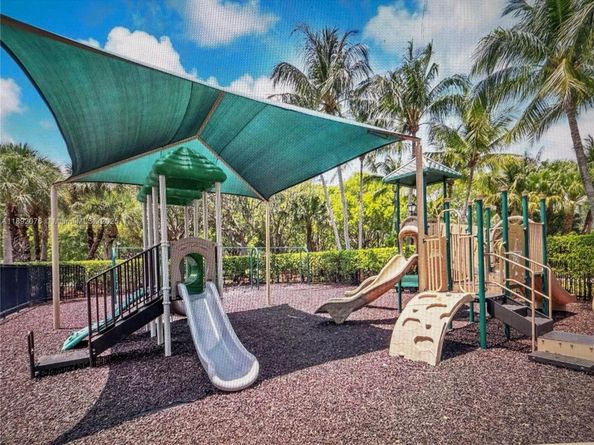 5395 SW 155th Way, Miramar FL 33027