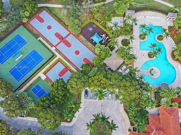5395 SW 155th Way, Miramar FL 33027