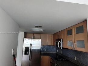 2101 Brickell Ave 1109, Miami FL 33129