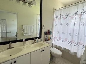 7844 NW 114th Path 7844, Doral FL 33178