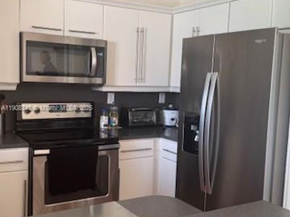 7844 NW 114th Path 7844, Doral FL 33178