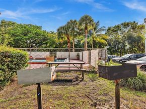 2701 Riverside Dr 303B, Coral Springs FL 33065