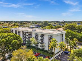 2701 Riverside Dr 303B, Coral Springs FL 33065