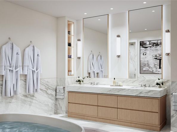 1420 S Miami Ave 5502, Miami FL 33130