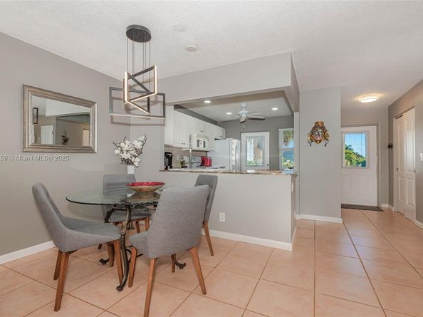 400 NE 14th Ave 214, Hallandale Beach FL 33009