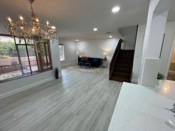 1616 Cypress Pointe Dr 1616, Coral Springs FL 33071