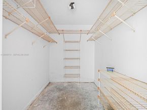 480 NW 76th Ave 102, Margate FL 33063