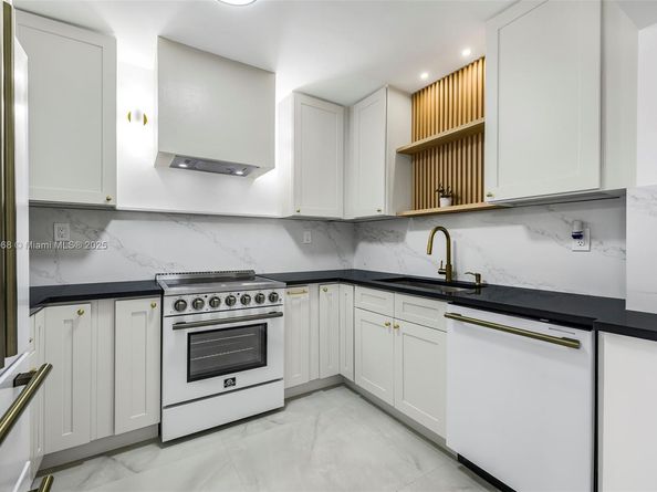 5410 SW 2nd St, Miami FL 33134