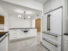 5410 SW 2nd St, Miami FL 33134