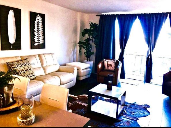 11111 Biscayne Blvd 4D, Miami FL 33181