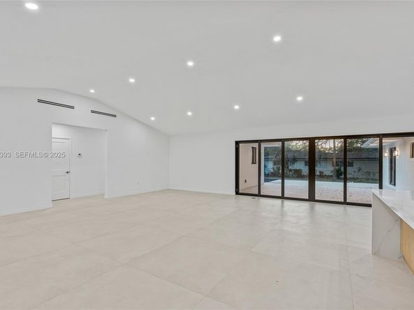 12940 SW 73rd Ave, Pinecrest FL 33156