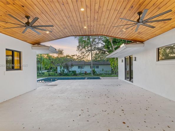 12940 SW 73rd Ave, Pinecrest FL 33156