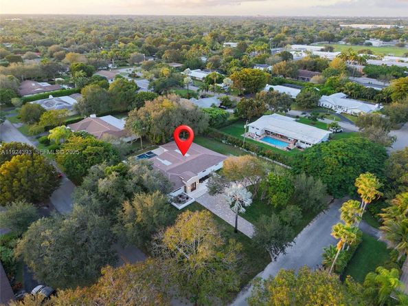 12940 SW 73rd Ave, Pinecrest FL 33156