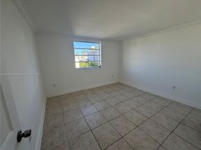 3527 NE 168th St 301, North Miami Beach FL 33160