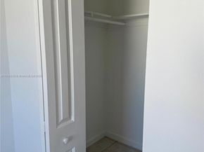 3527 NE 168th St 301, North Miami Beach FL 33160