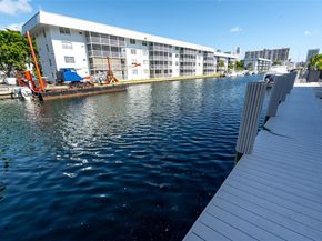 3527 NE 168th St 301, North Miami Beach FL 33160