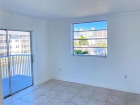 3527 NE 168th St 301, North Miami Beach FL 33160