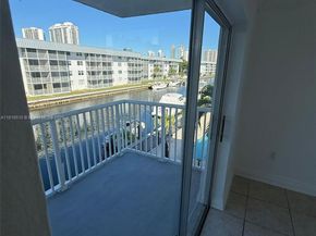 3527 NE 168th St 301, North Miami Beach FL 33160