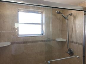 3527 NE 168th St 301, North Miami Beach FL 33160