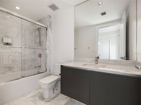 1451 Brickell Ave 4002, Miami FL 33131