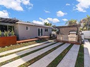 1347 71 St, Miami Beach FL 33141