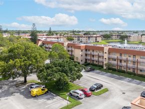 8950 Sunrise Lakes Blvd 309, Sunrise FL 33322