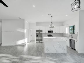 871 NW 27th Ter, Fort Lauderdale FL 33311