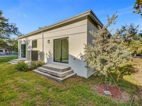 871 NW 27th Ter, Fort Lauderdale FL 33311