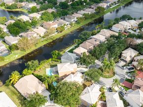 5854 Eagle Cay Cir, Coconut Creek FL 33073