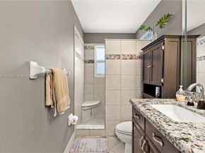 5854 Eagle Cay Cir, Coconut Creek FL 33073