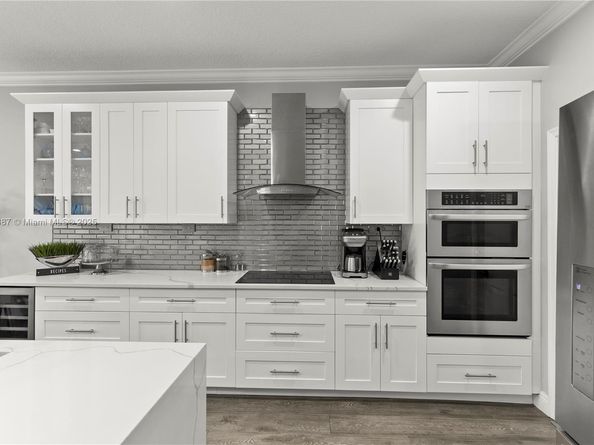 5854 Eagle Cay Cir, Coconut Creek FL 33073