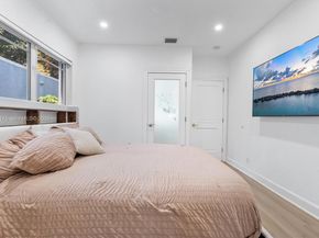 2231 SW 17th St, Miami FL 33145