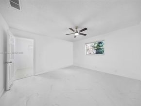 11390 NW 37th St, Coral Springs FL 33065