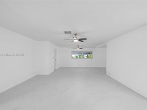 11390 NW 37th St, Coral Springs FL 33065