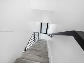 131 NE 77th St, Miami FL 33138