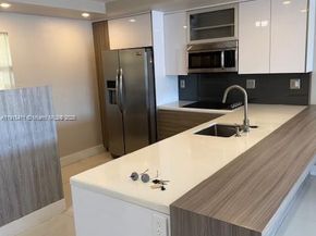 3600 NE 170th St 407, North Miami Beach FL 33160