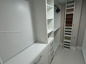 3600 NE 170th St 407, North Miami Beach FL 33160