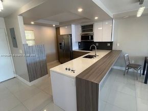 3600 NE 170th St 407, North Miami Beach FL 33160