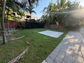 3373 SW 29th Ter, Miami FL 33133