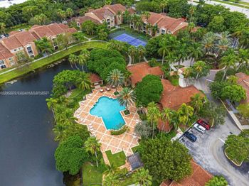 4816 N State Road 7