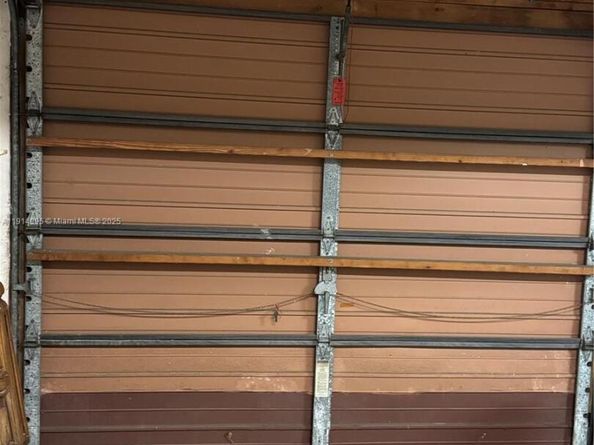 724 Garden Ct, Plantation FL 33317