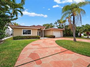 317 S Riverside Dr, Pompano Beach FL 33062