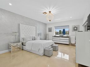 317 S Riverside Dr, Pompano Beach FL 33062