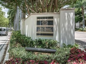 2000 Island Blvd 808, Aventura FL 33160