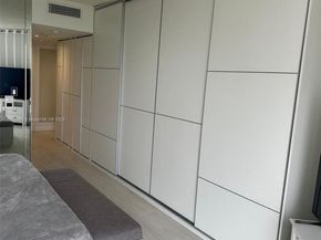2000 Island Blvd 808, Aventura FL 33160