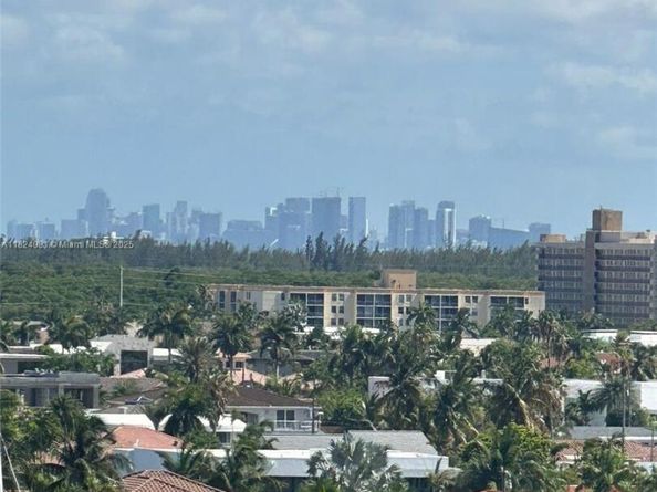 2000 Island Blvd 808, Aventura FL 33160