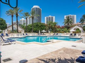 2000 Island Blvd 808, Aventura FL 33160