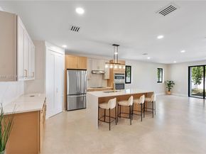 701 SW 17th Street, Fort Lauderdale FL 33315