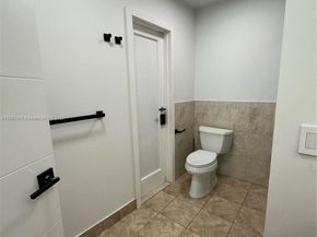 Undisclosed Address #A11887811, Coral Springs FL 33065