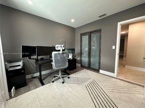 Undisclosed Address #A11887811, Coral Springs FL 33065